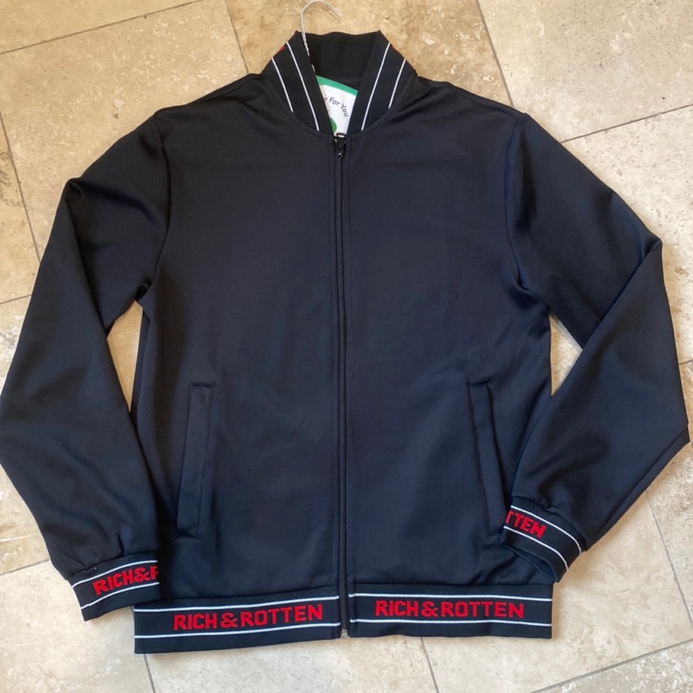 Retl$275 Lg Street Luxury Rich Rotten logo jacket like new!